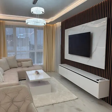 Rich Апартаменты *